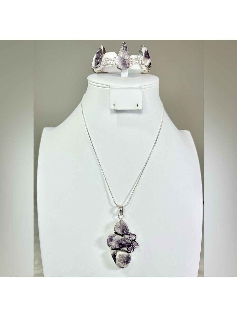 Rough Amethyst 925 Pendant & Bracelet Gemstone set